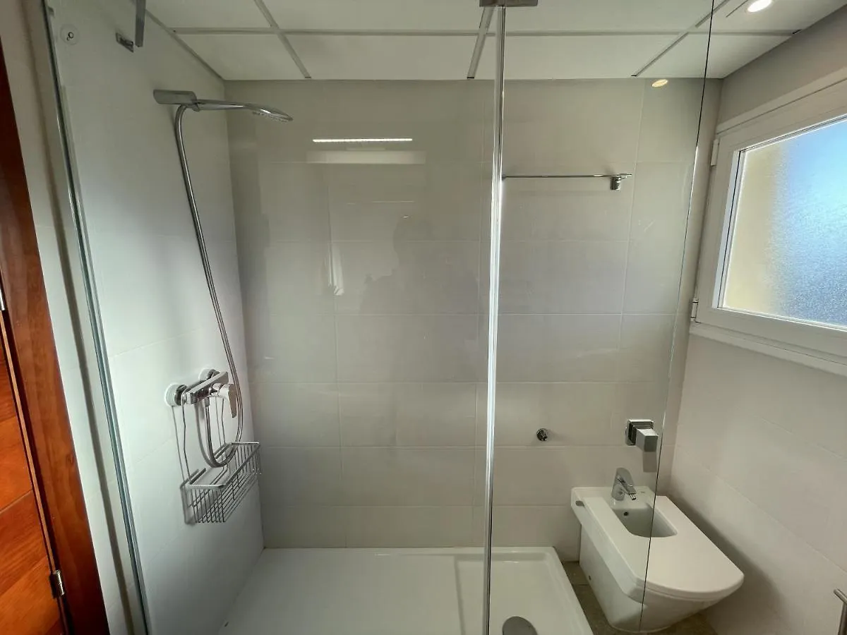 Exclusive Beachfront Apartment Torremolinos - Pool - Paddle - Tenis - Wifi - Central Aircon