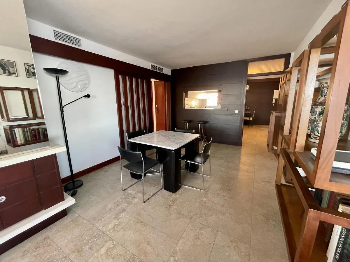 Exclusive Beachfront Apartment Torremolinos - Pool - Paddle - Tenis - Wifi - Central Aircon