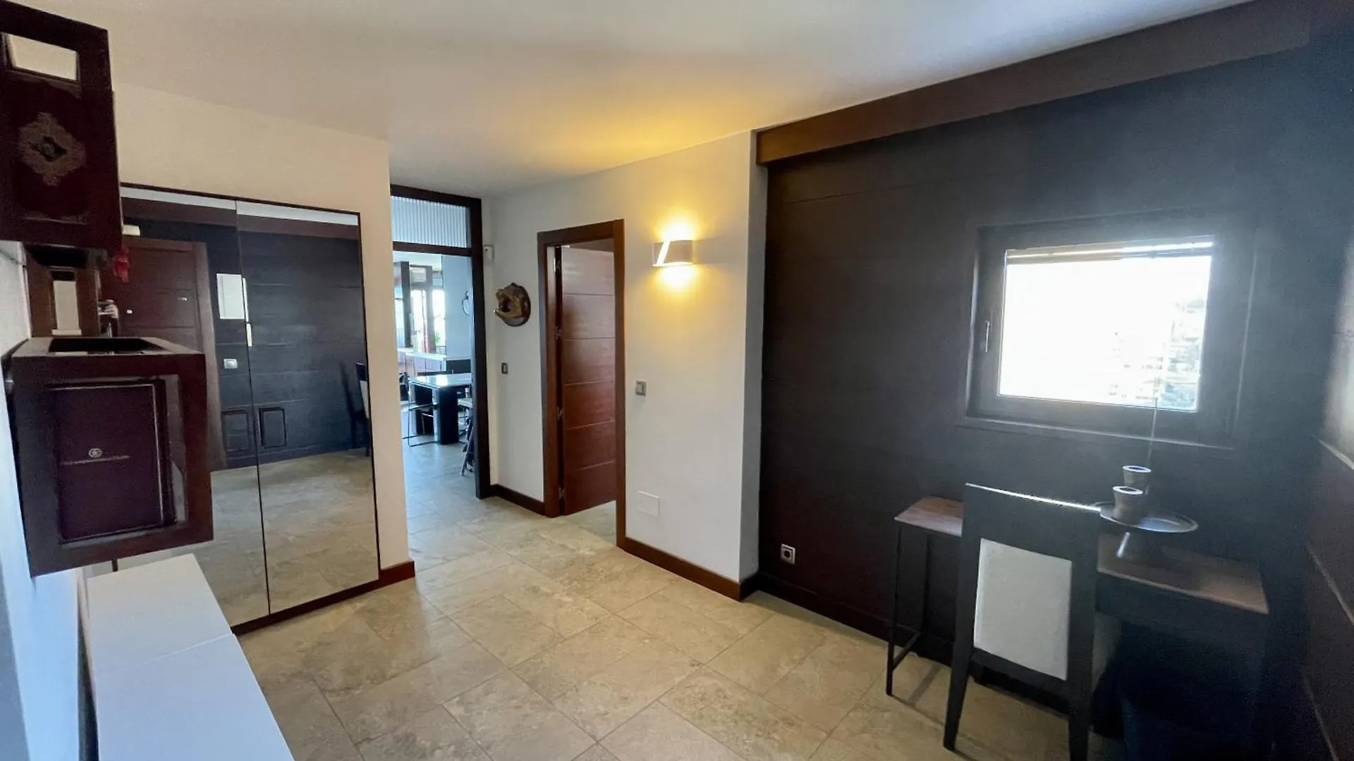 Exclusive Beachfront Apartment Torremolinos - Pool - Paddle - Tenis - Wifi - Central Aircon