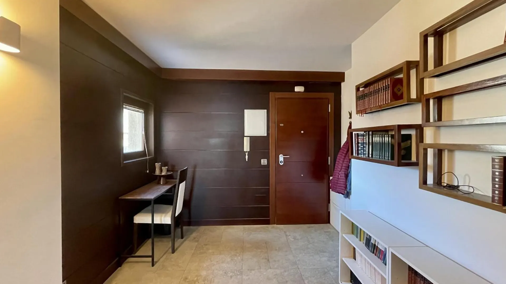Exclusive Beachfront Apartment Torremolinos - Pool - Paddle - Tenis - Wifi - Central Aircon